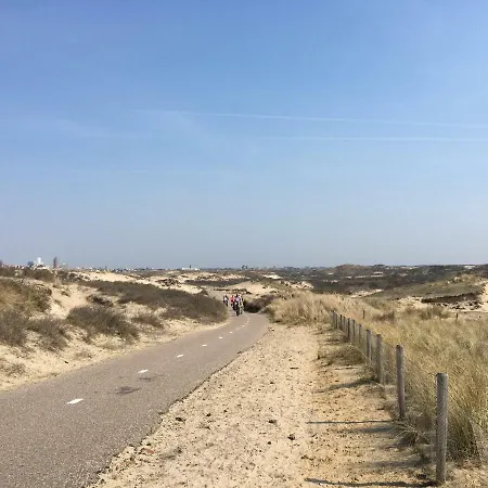Amsterdam 4 *