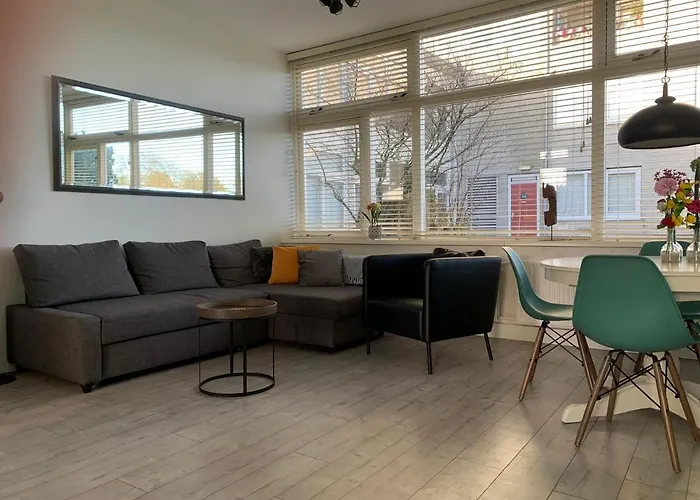 アパート Amsterdam 4 ザントフォールト