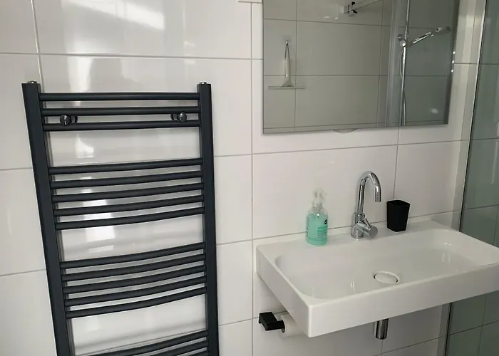 Lägenhet Amsterdam 4 *